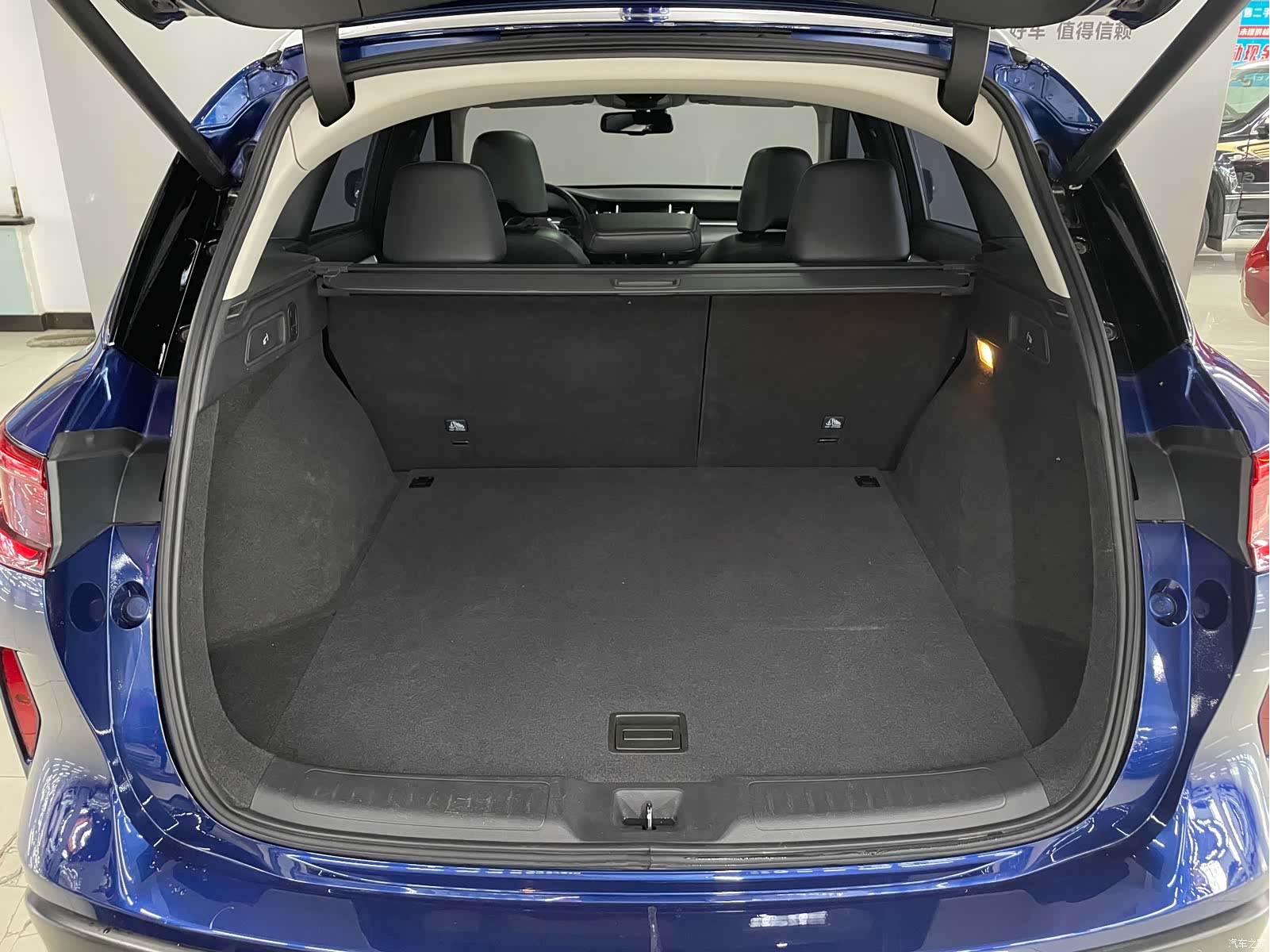 Infiniti QX50, 2019 9