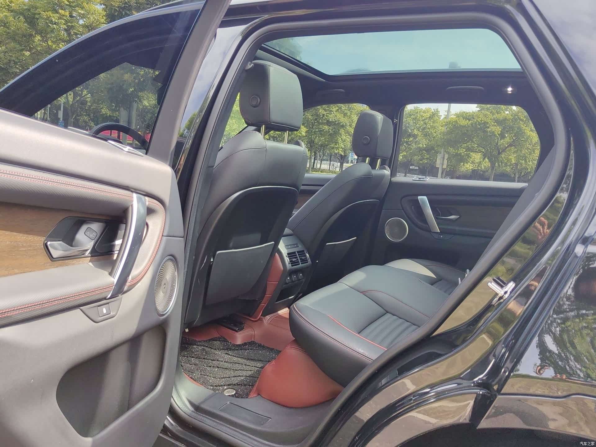 Land Rover Discovery, 2022 15