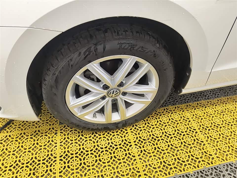 Volkswagen Golf*Jiayu