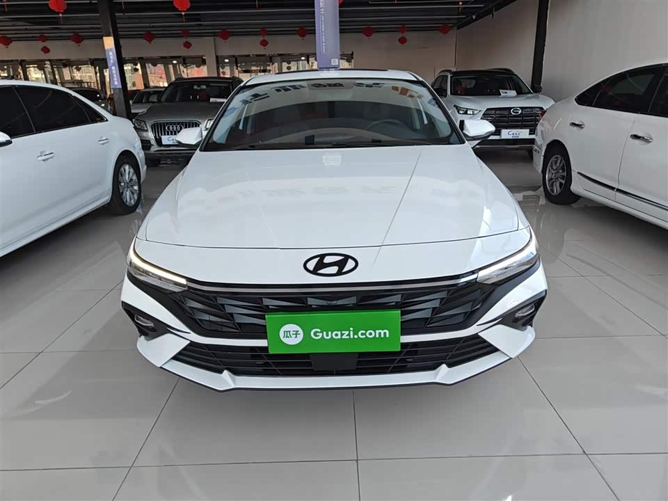 Hyundai Elantra