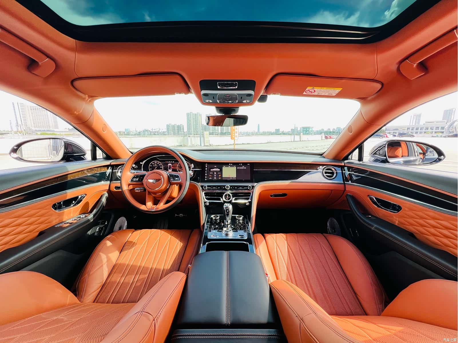Bentley Flying Spur, 2022 9