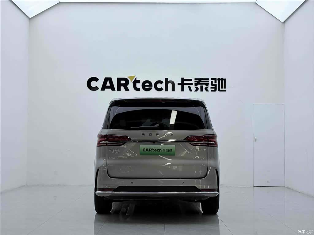 Roewe iMAX8, 2025 все фото
