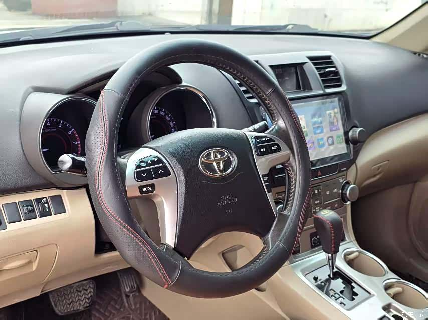 Toyota Highlander, 2013 4