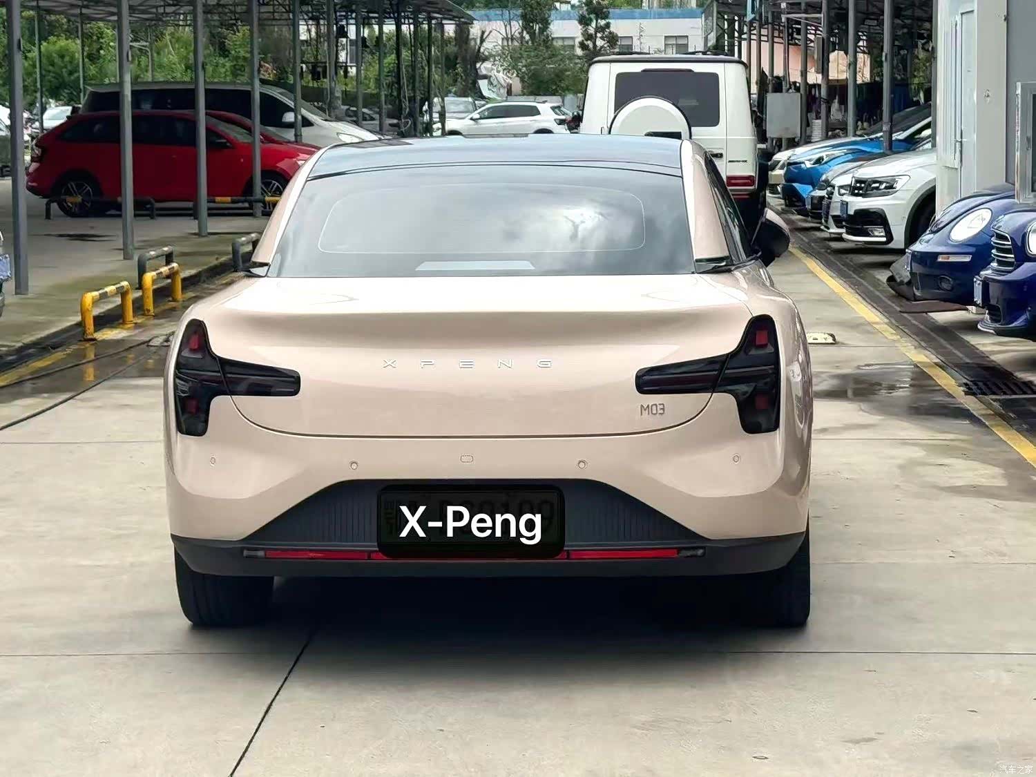 Xpeng Mona M03, 2024 8