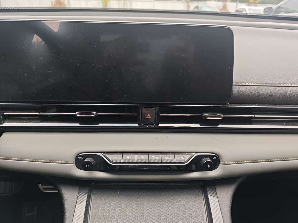 Trumpchi Shadow Leopard