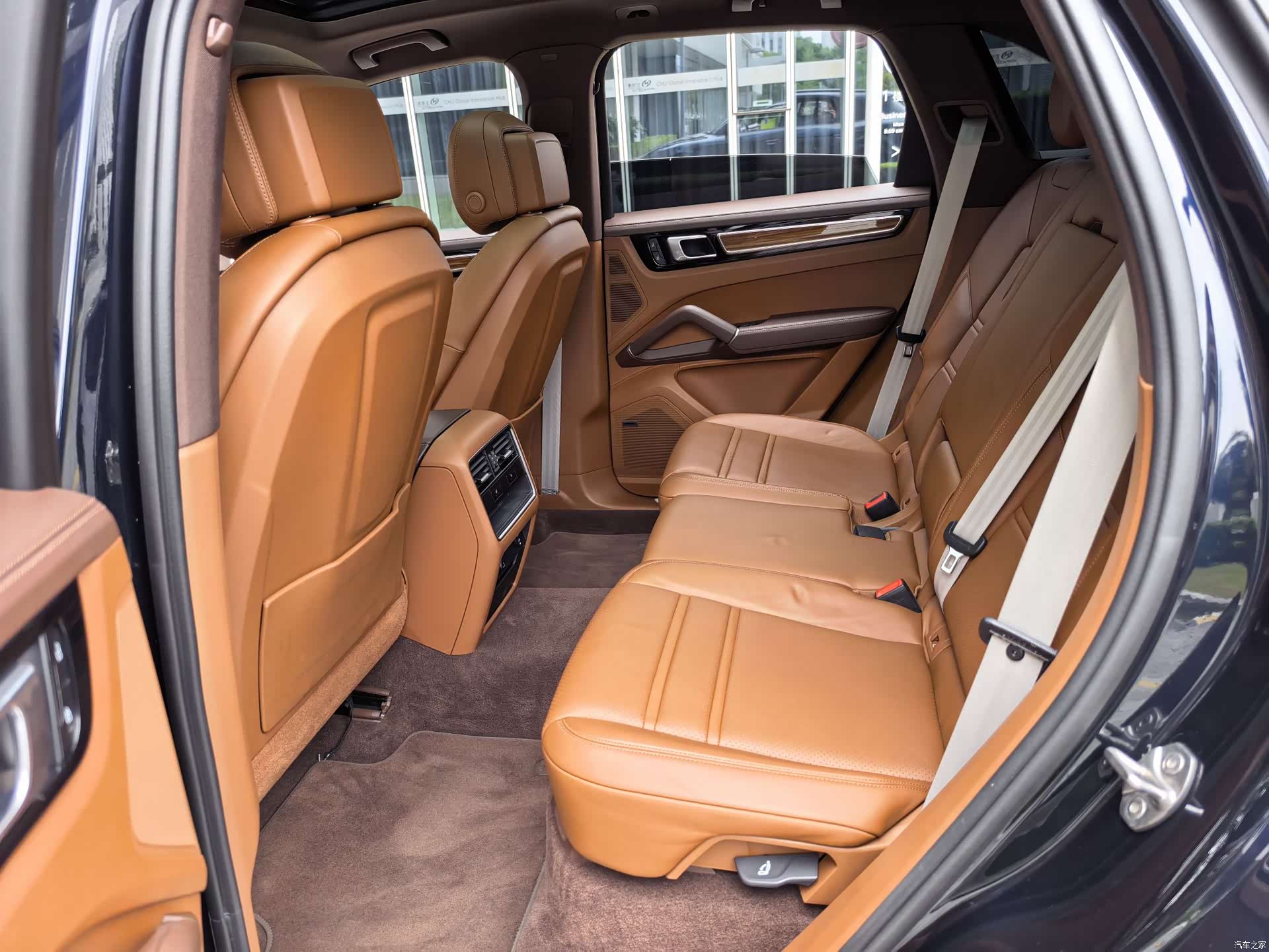 Porsche Cayenne, 2023 44