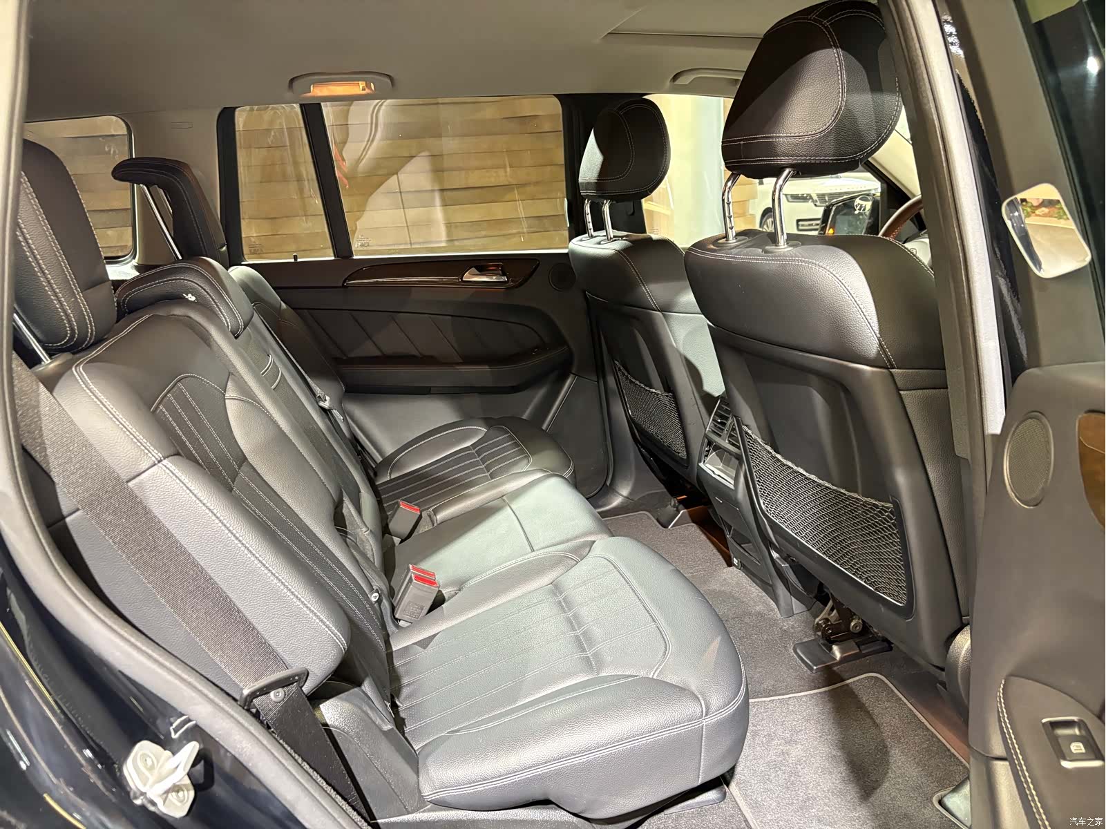 Mercedes-Benz GL-Class, 2015 12