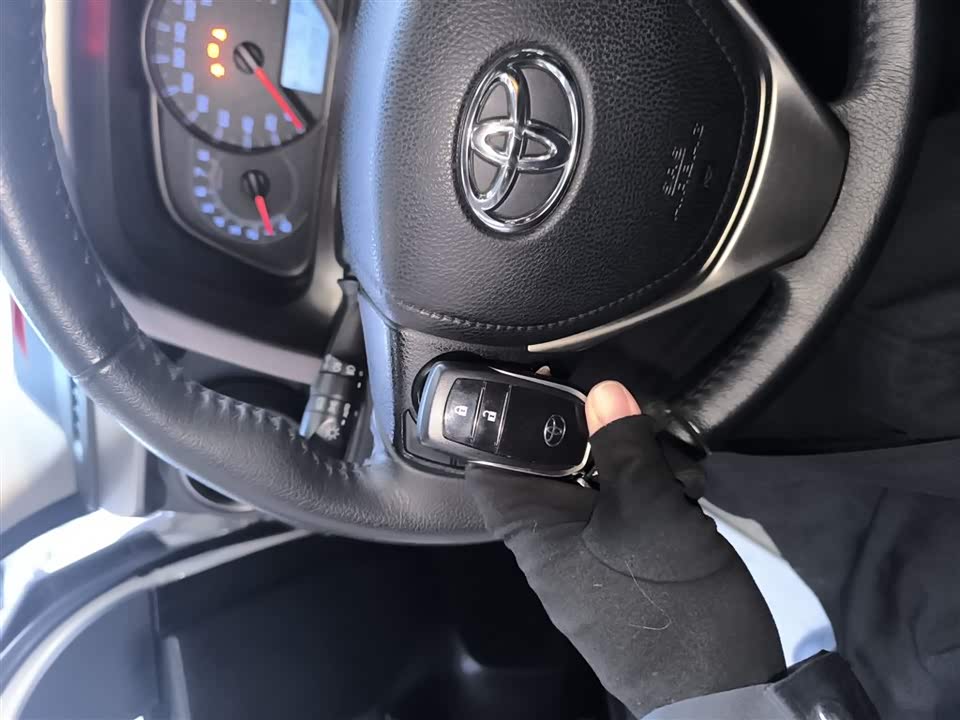 Toyota RAV4 Rongfang