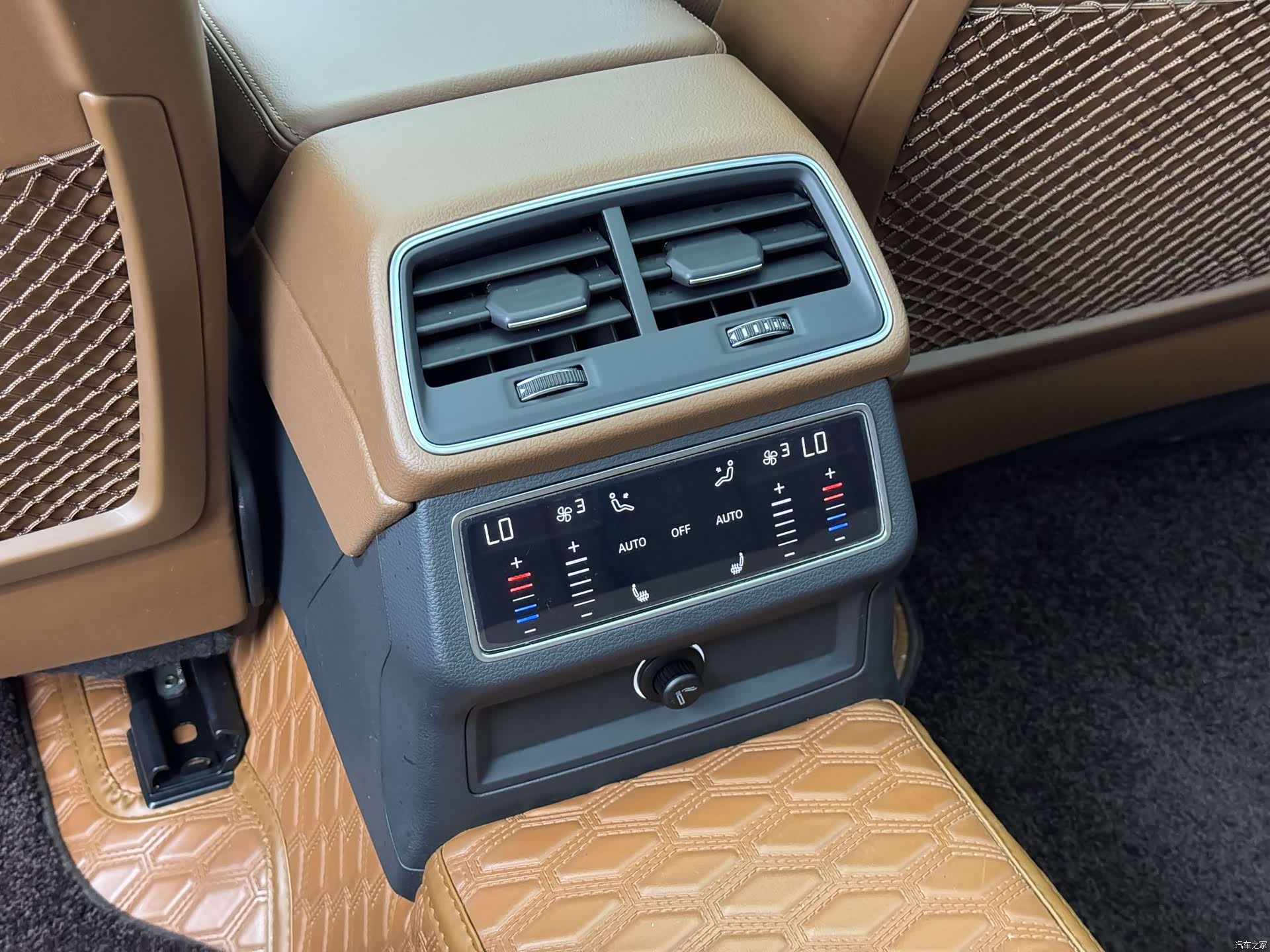 Audi A6L, 2022 11