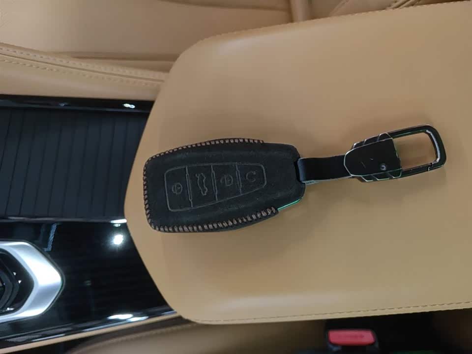 Geely Monjaro plug-in-hybrid