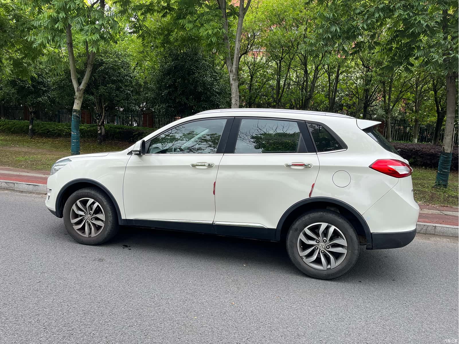 BAIC X65, 2016 3