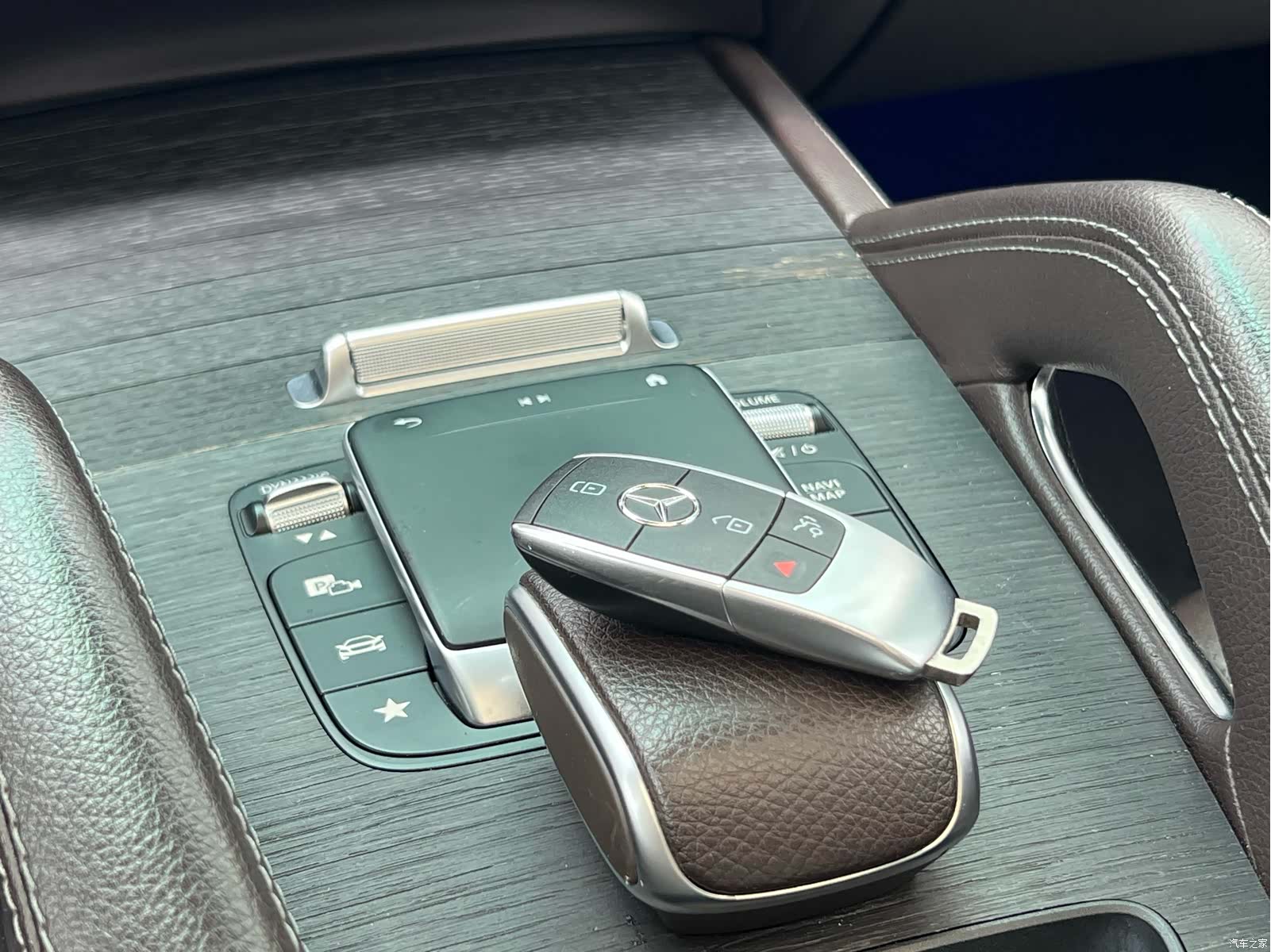 Mercedes-Benz GLE, 2020 26