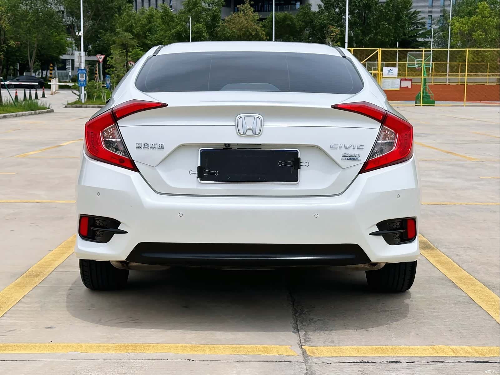 Honda Civic, 2019 9