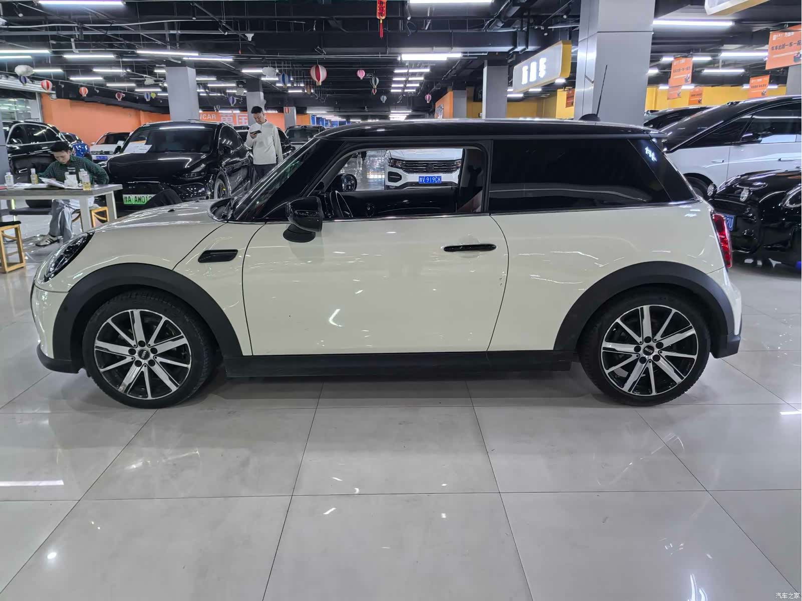Mini Cooper, 2022 3
