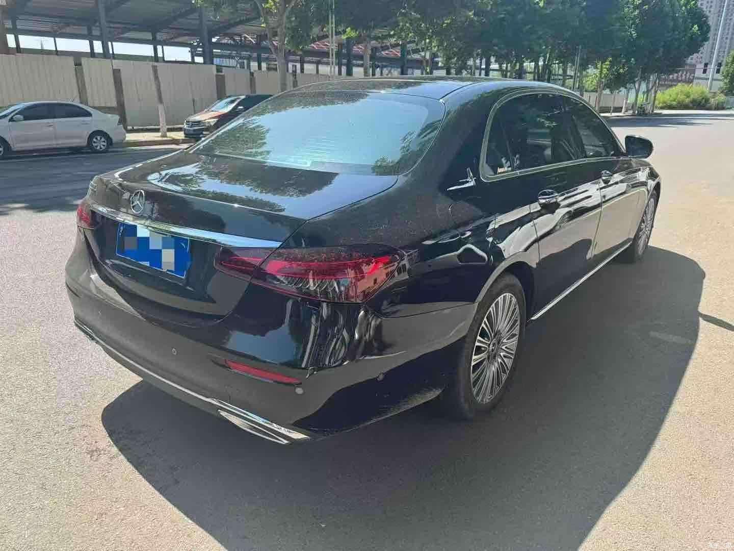 Mercedes-Benz E-Class, 2023 15