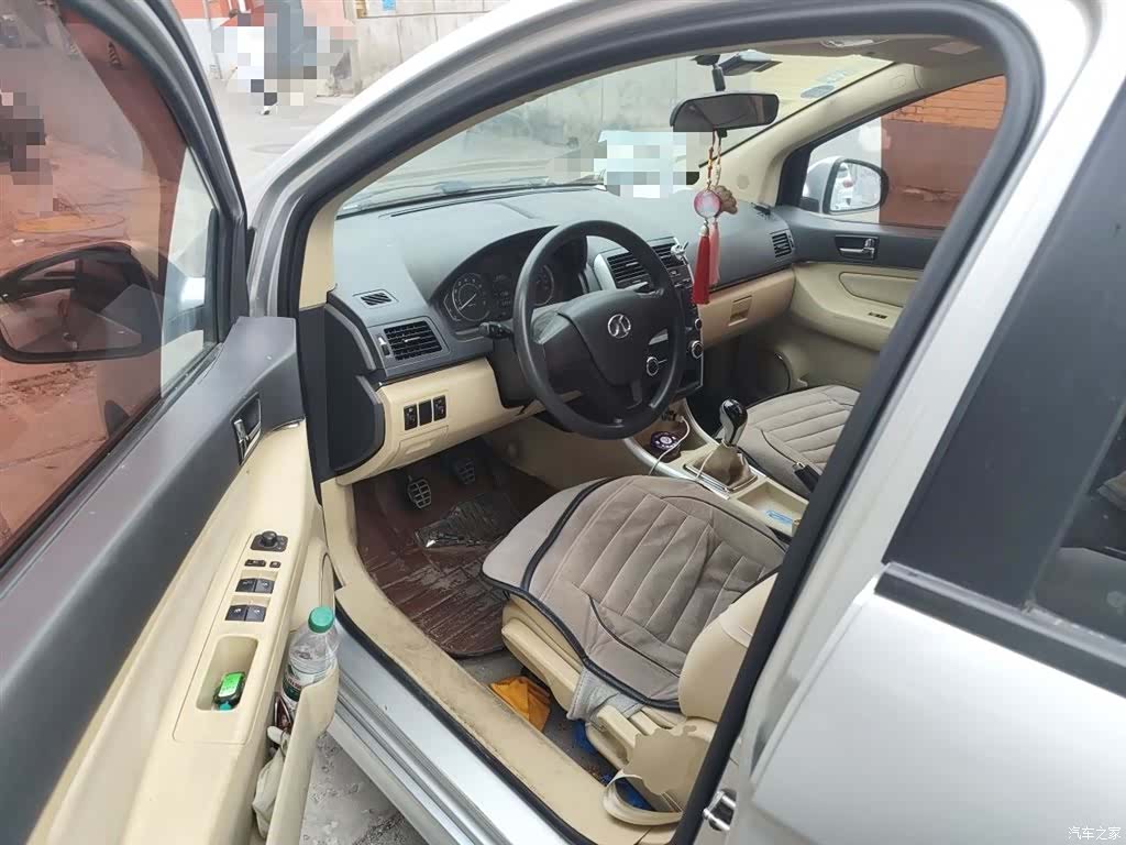 BAIC D20, 2015 12