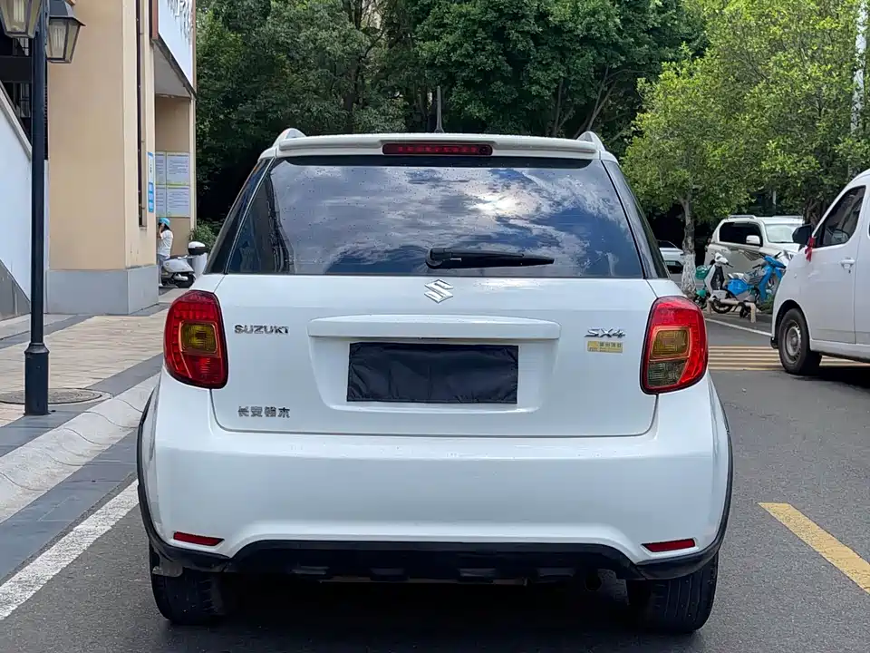 Suzuki Tianyu SX4