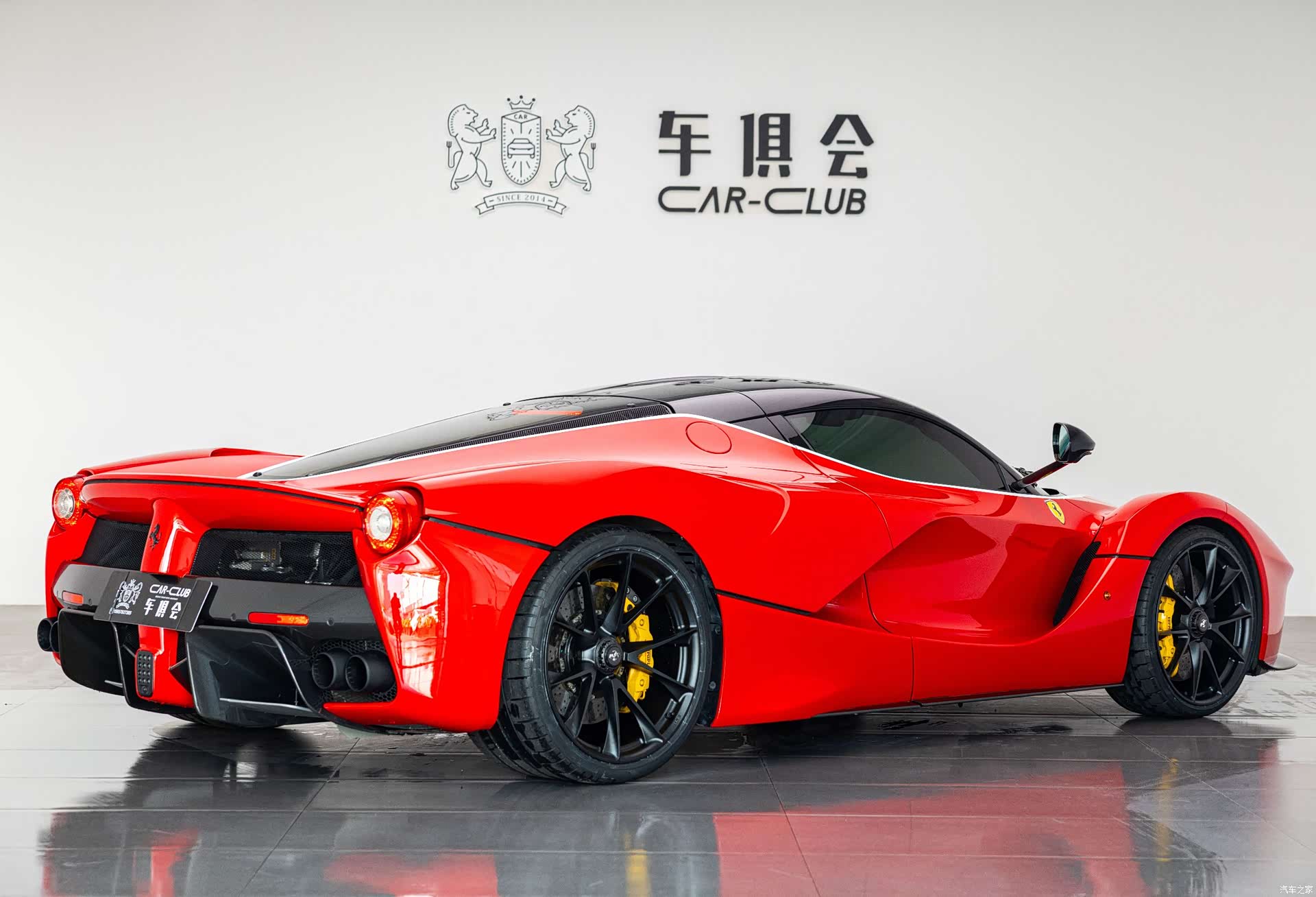 Ferrari LaFerrari, 2015 4