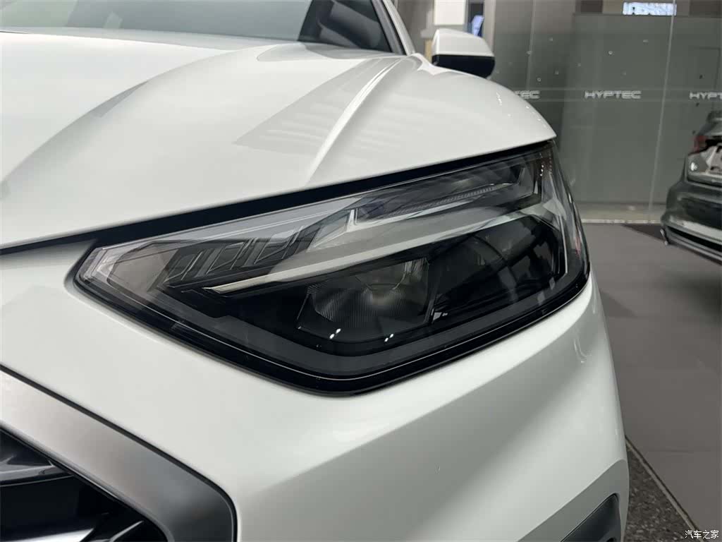 Audi Q5L, 2021 12