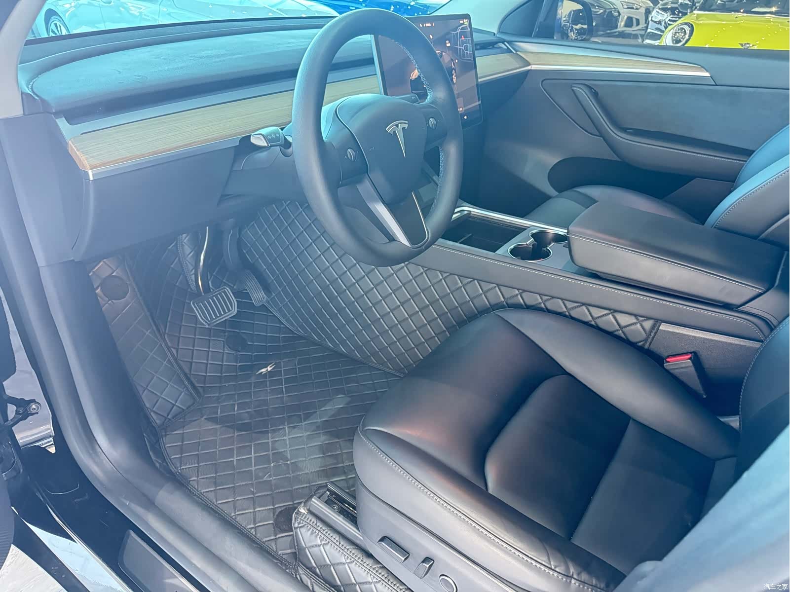 Tesla Model Y, 2022 6
