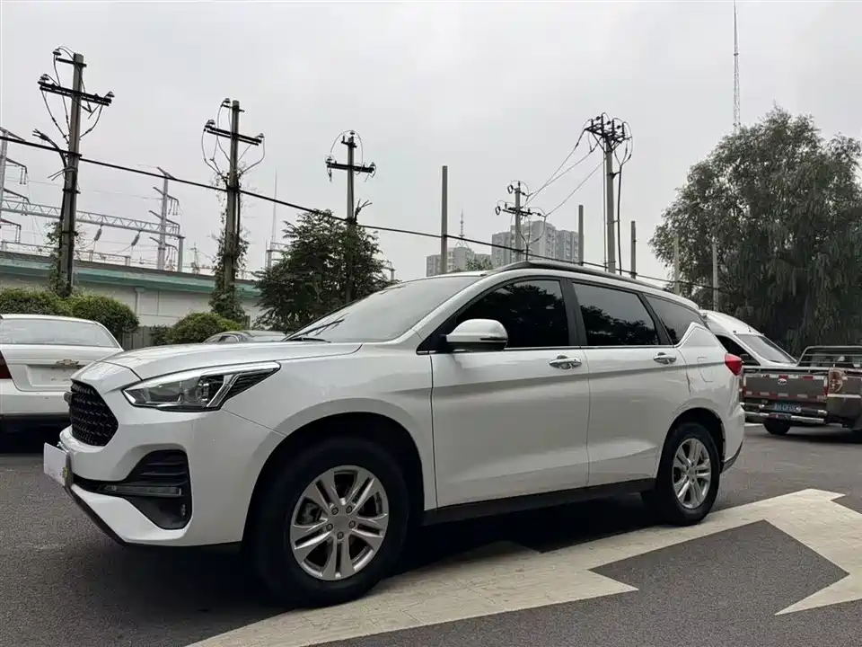 Haval M6