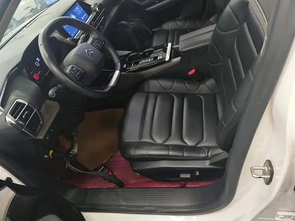 Citroen Versailles C5 X