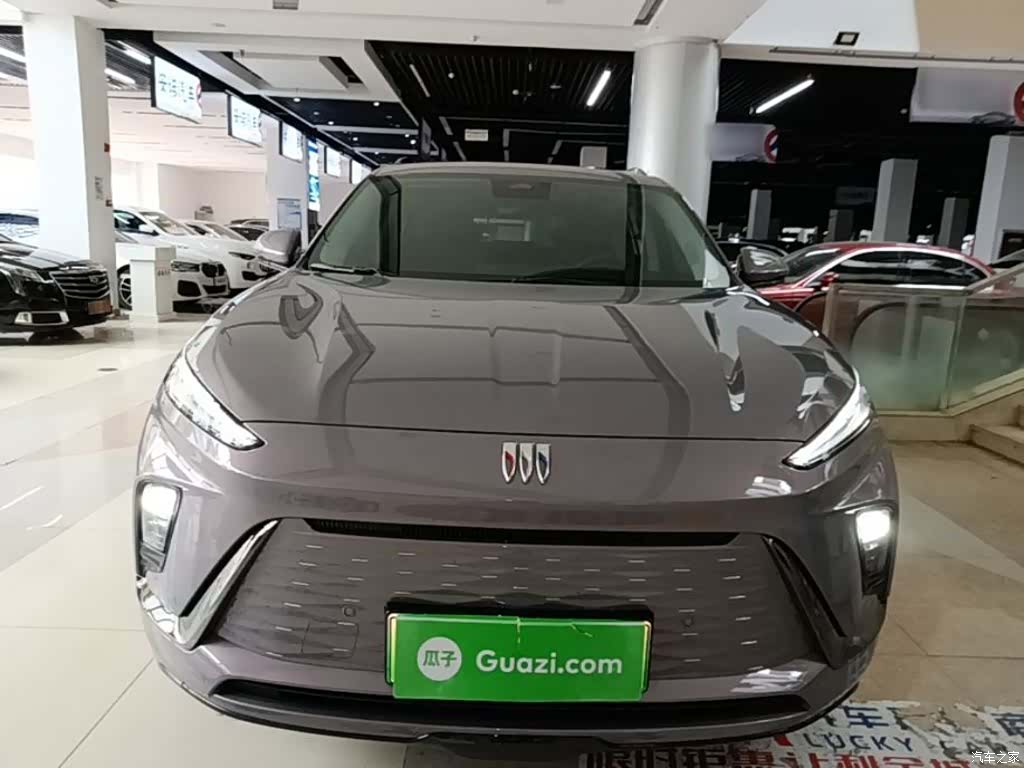 Buick E5, 2025 3