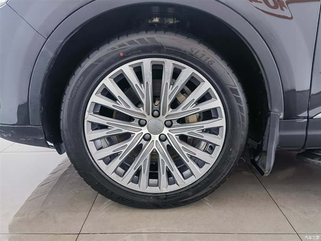 Audi Q7, 2016 12