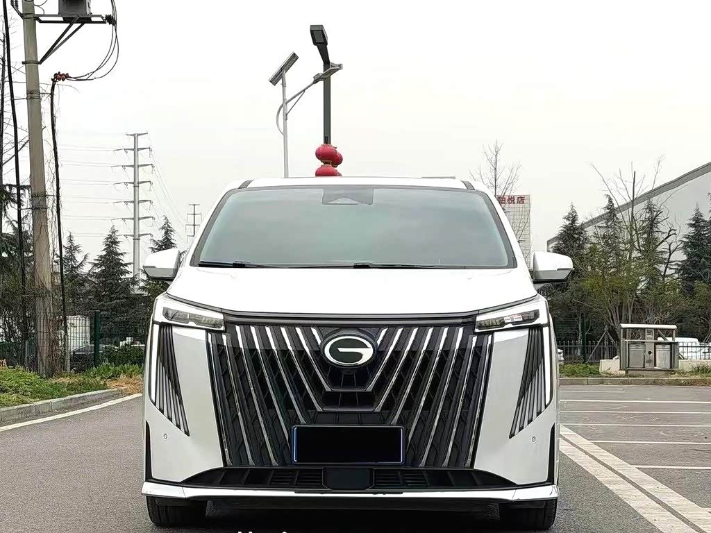 GAC M8