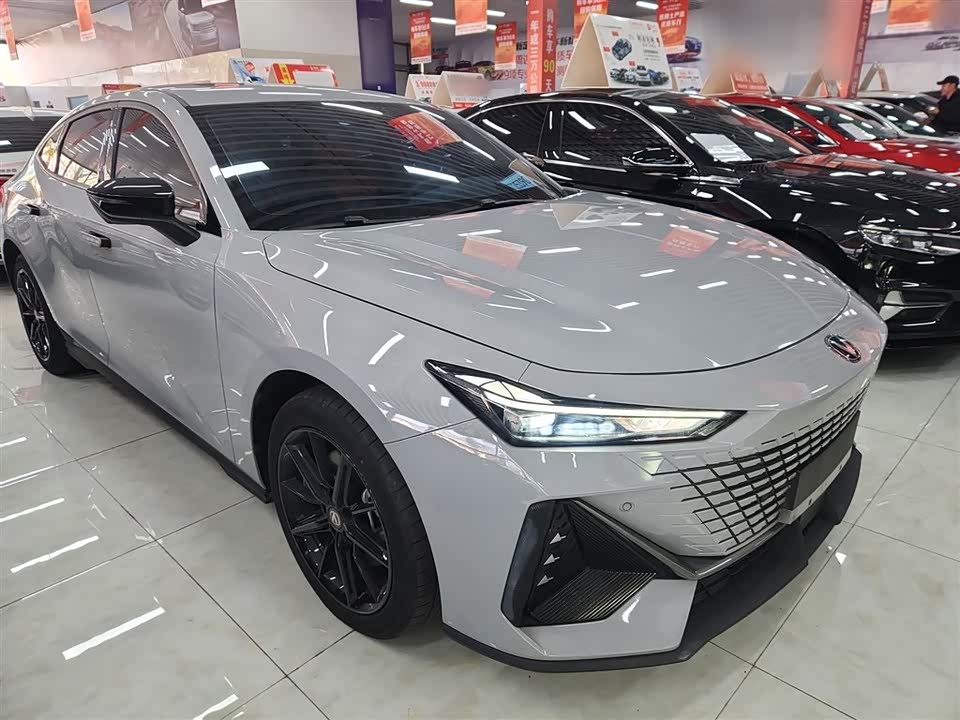 Changan UNI-V Smart iDD