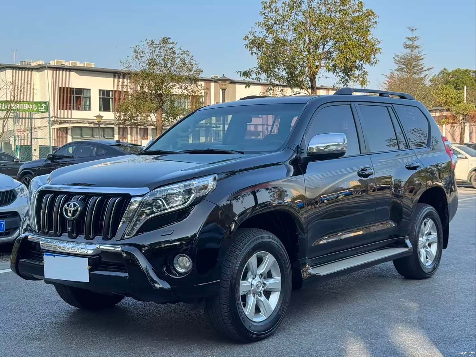 Toyota Prado, 2016 1