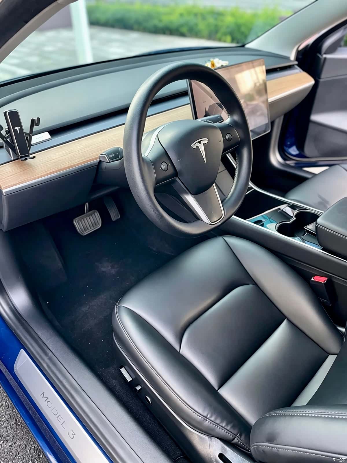 Tesla Model 3, 2021 все фото