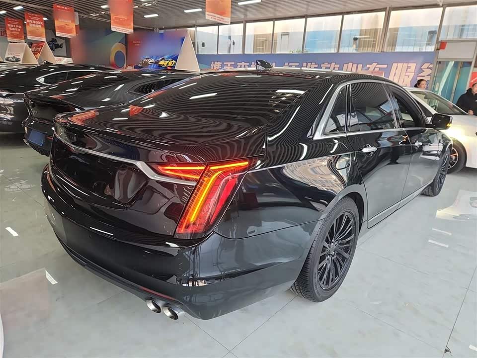 Cadillac CT6