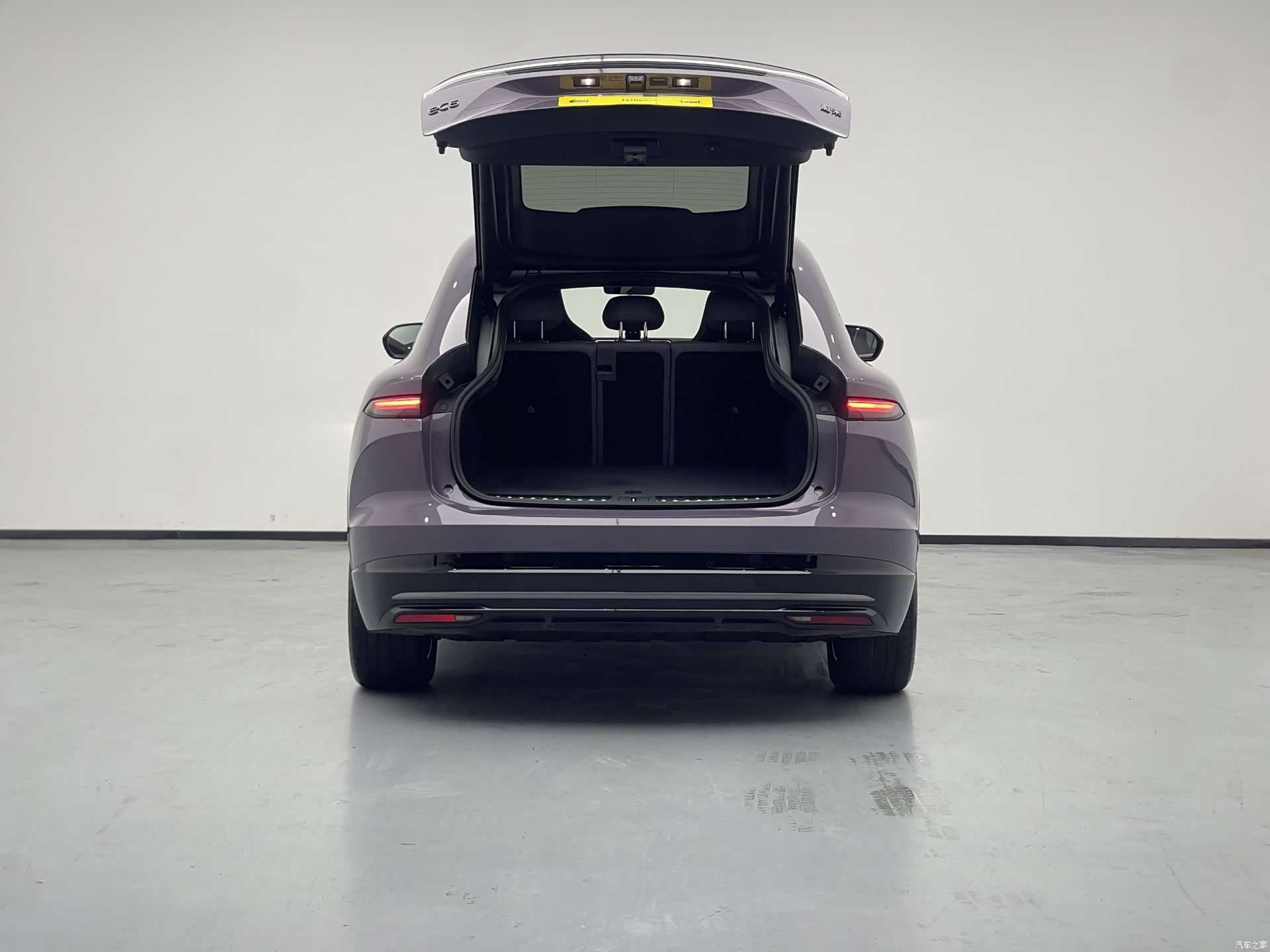 NIO EC6, 2025 8