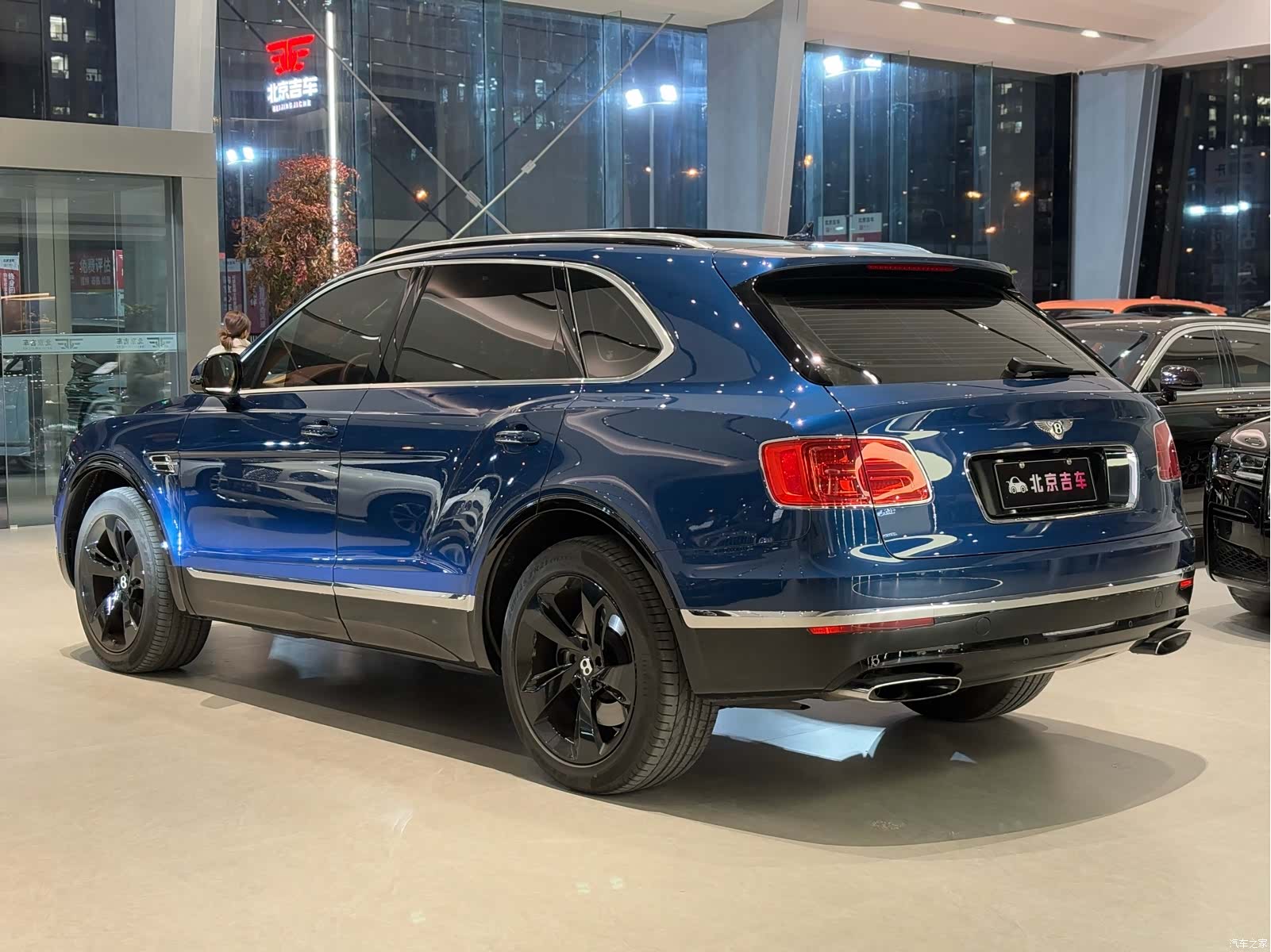Bentley Bentayga, 2018 6