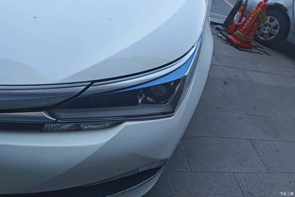 Toyota Corolla, 2017 все фото