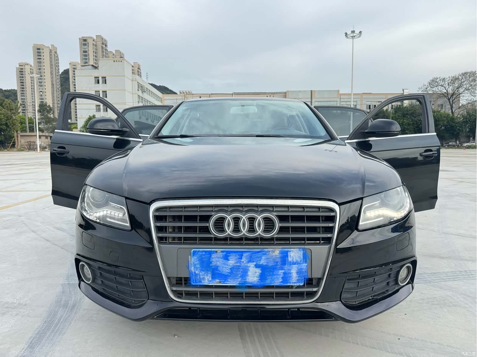 Audi A4L, 2011 2