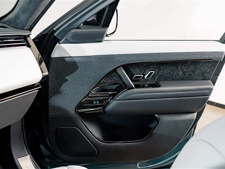 Land Rover Range Rover Sport Land Rover Range Rover Sport