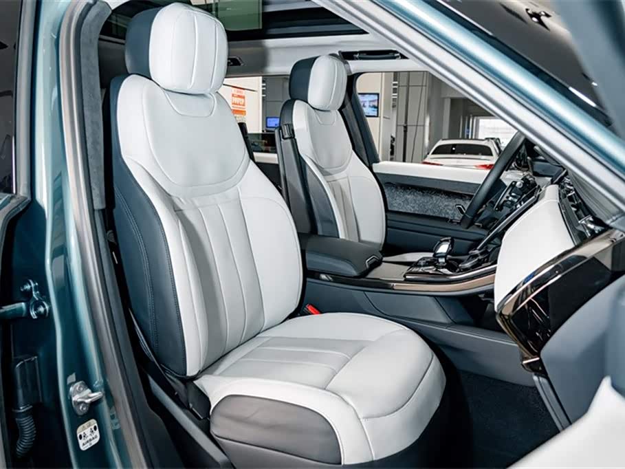 Land Rover Range Rover Sport Land Rover Range Rover Sport