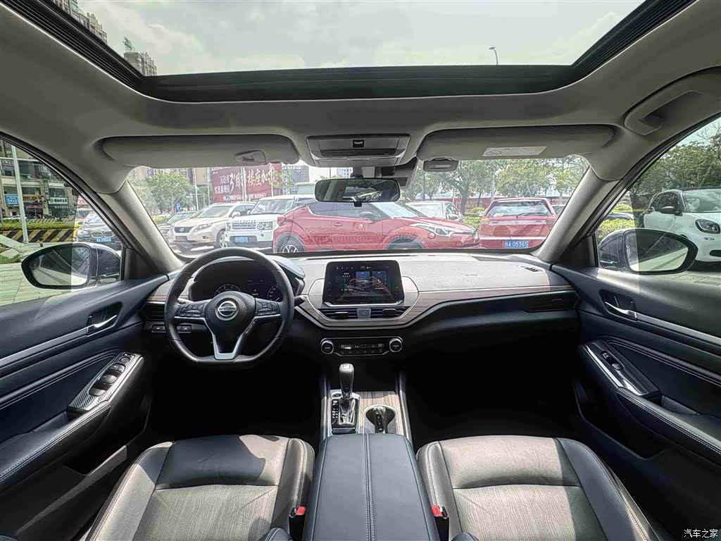 Nissan Teana, 2022 15