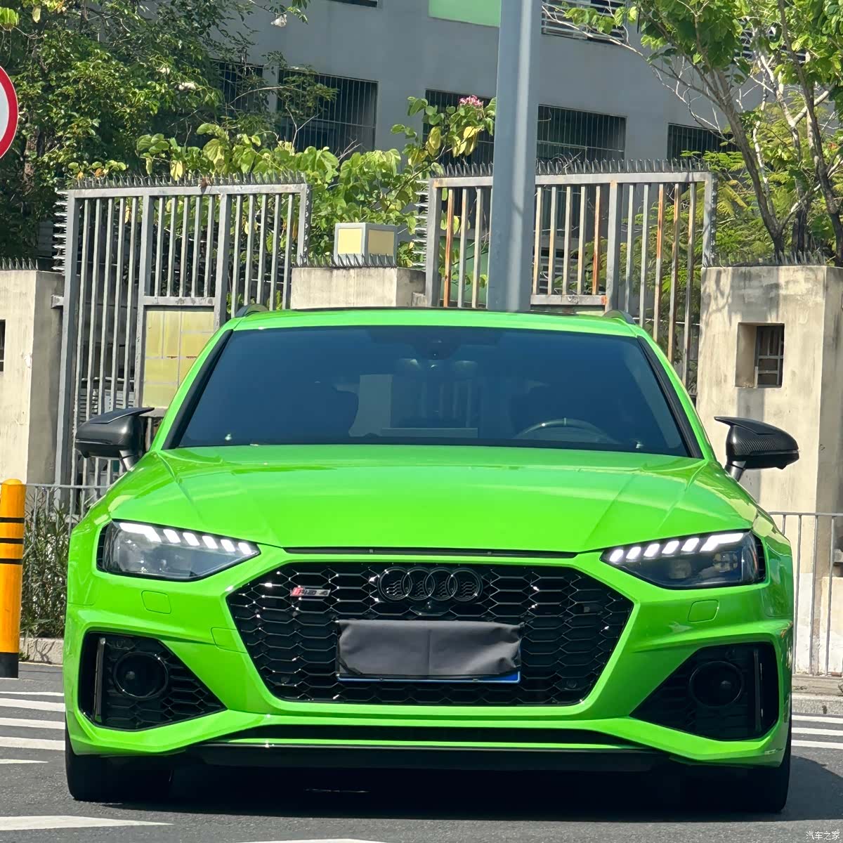 Audi RS4, 2023 2