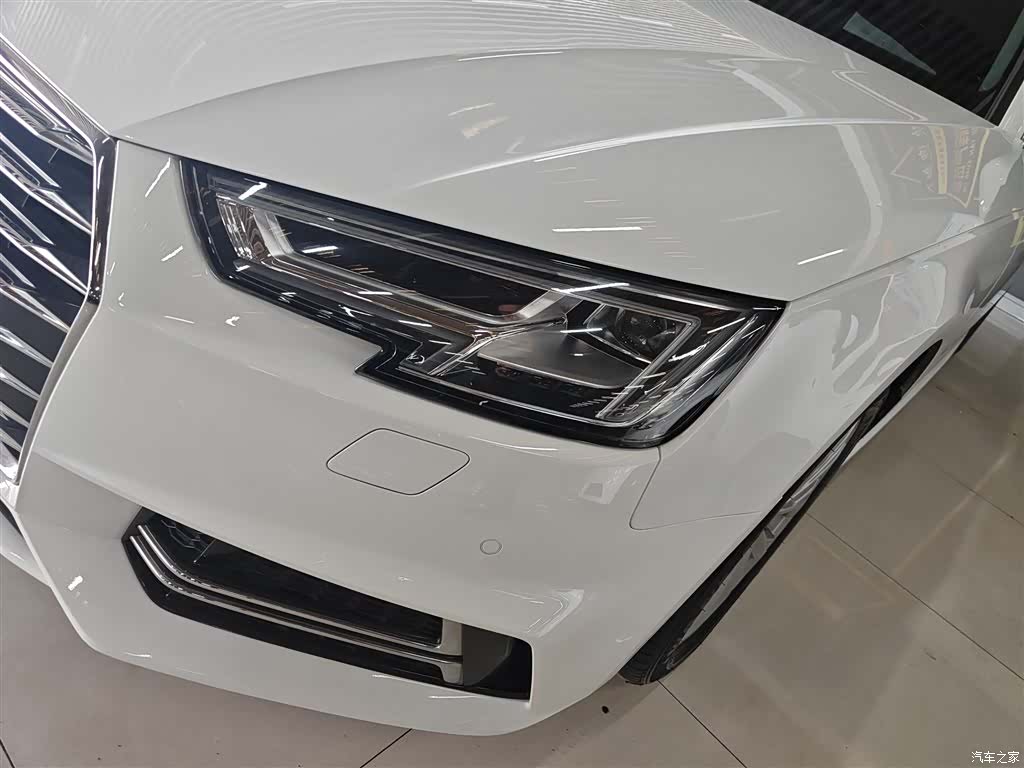 Audi A4L, 2019 3
