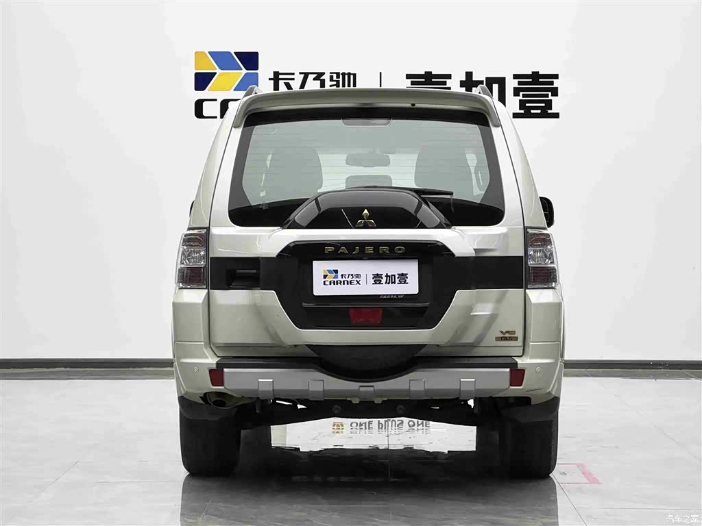Mitsubishi Pajero, 2020 16
