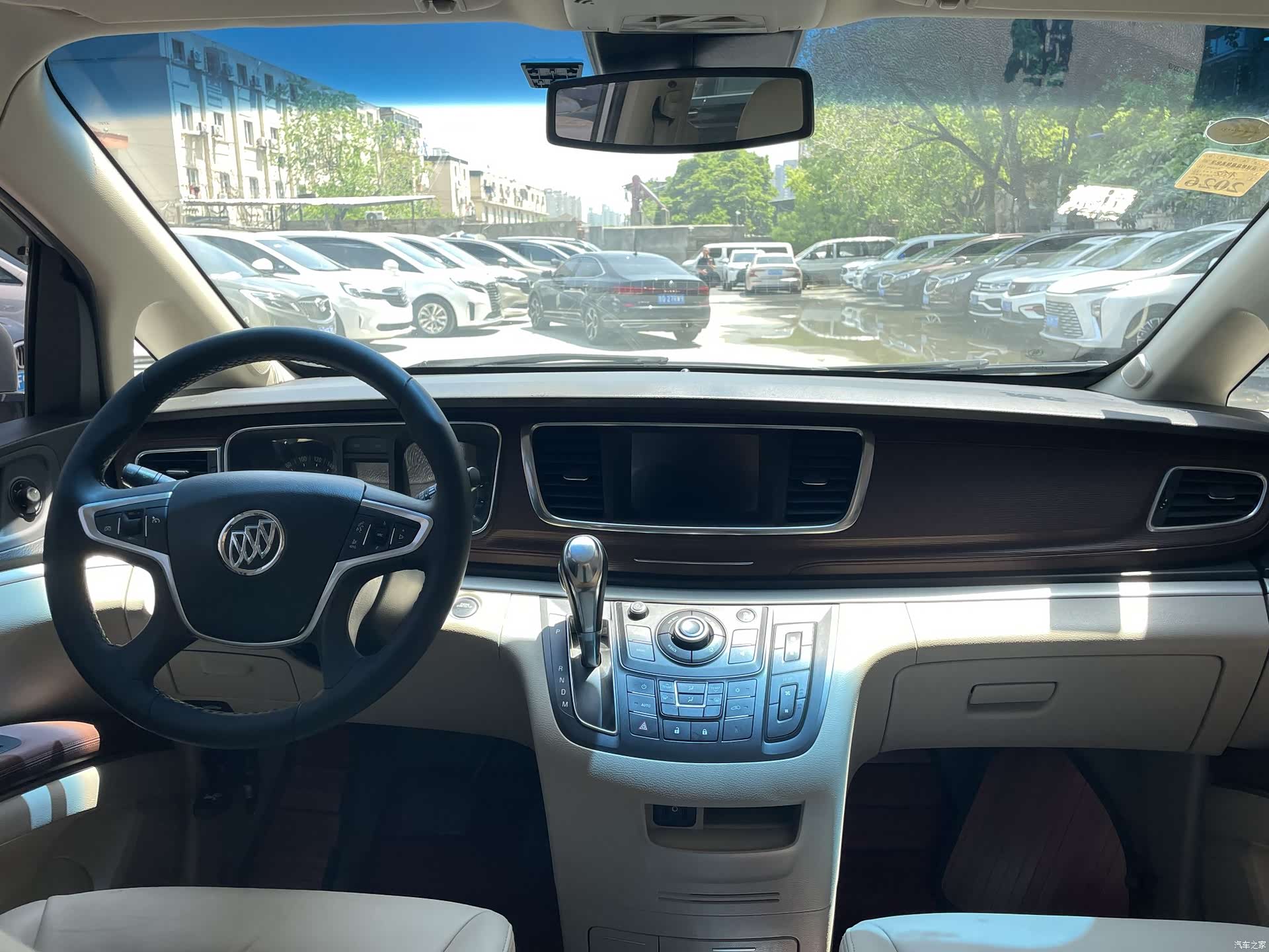 Buick GL8, 2017 11