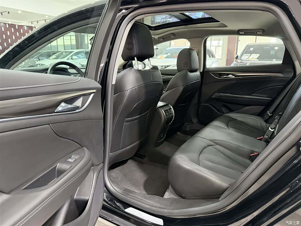 Buick LaCrosse, 2022 7