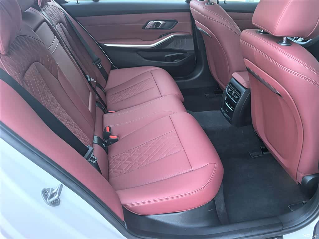 BMW i3, 2025 14