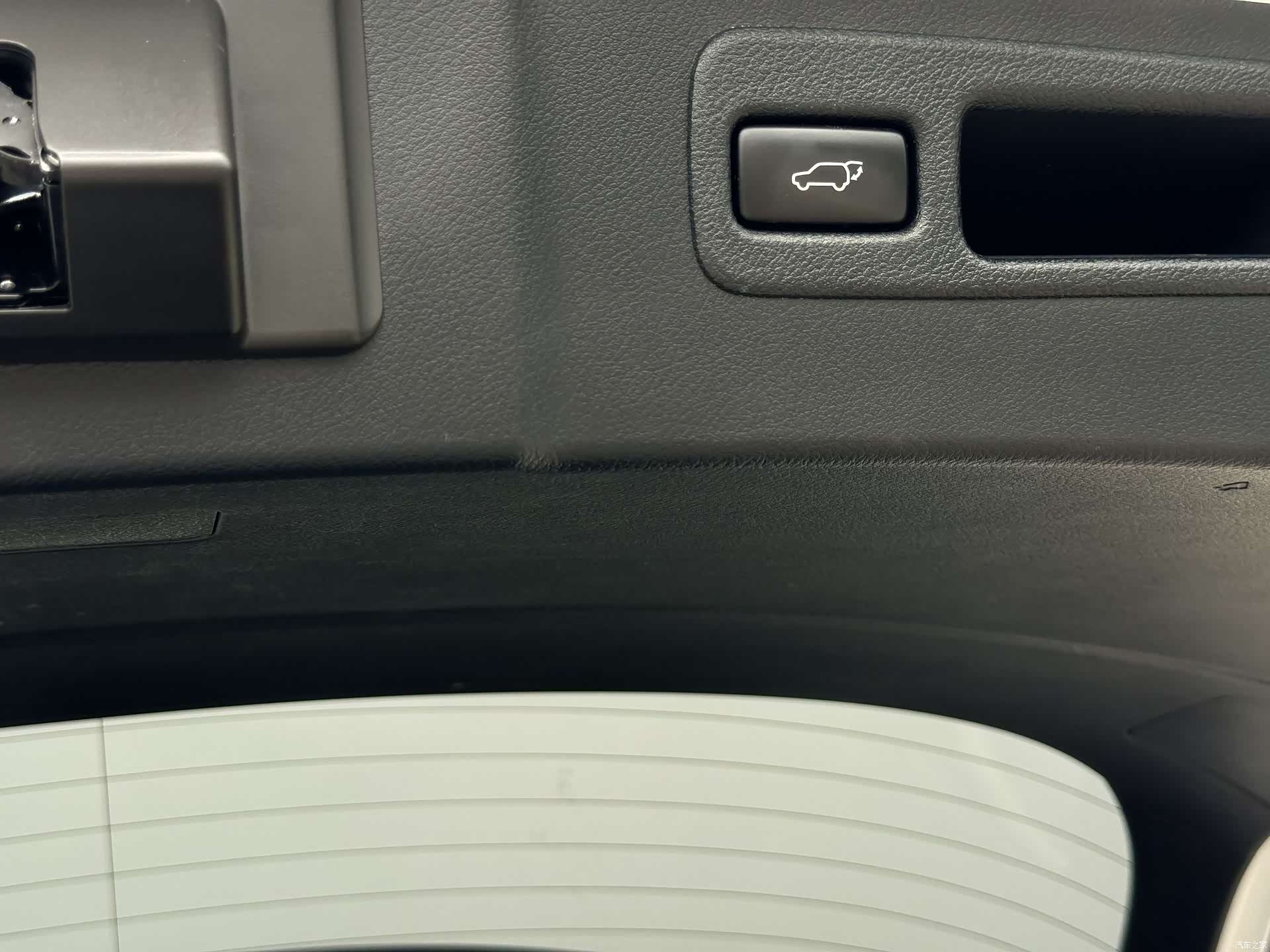 Lexus NX, 2017 16