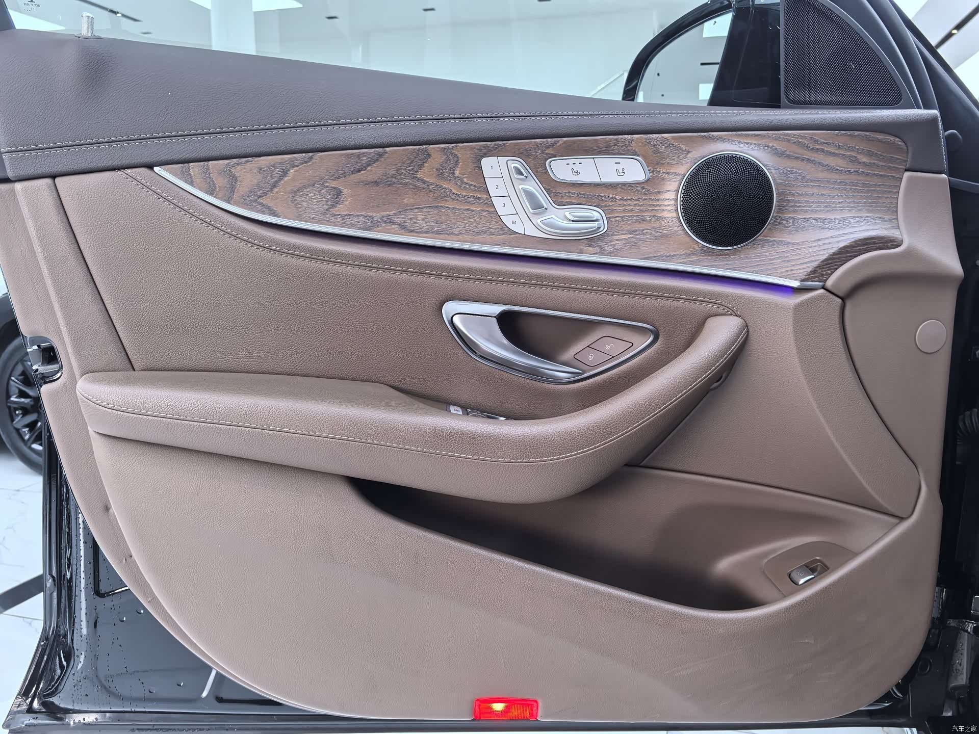 Mercedes-Benz E-Class, 2022 7