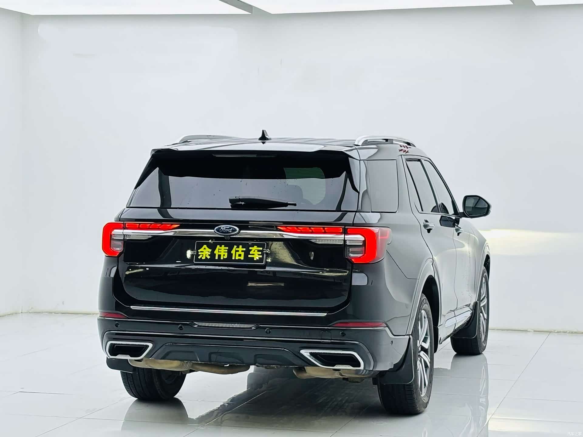 Ford Explorer, 2023 7