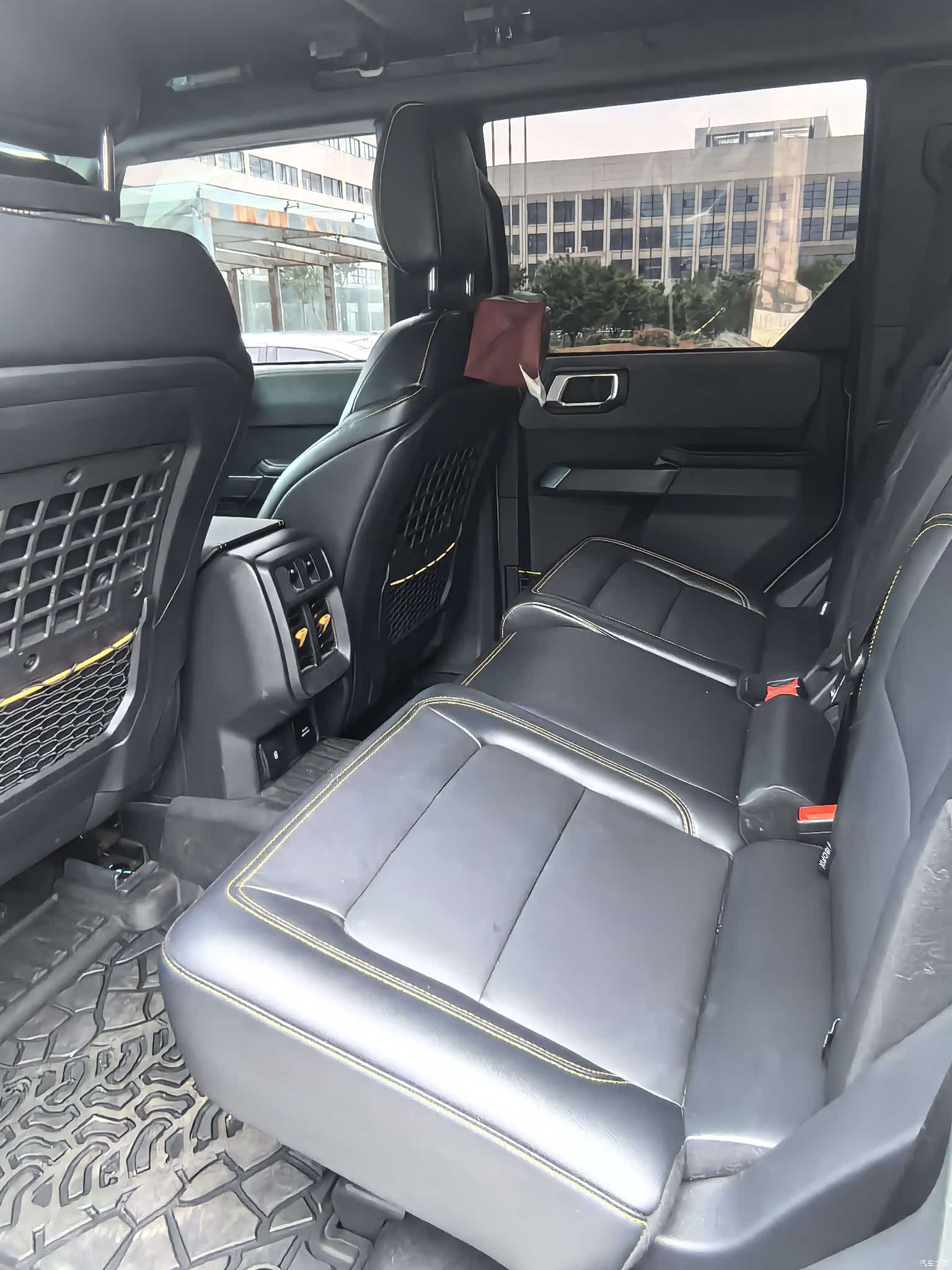 Ford Bronco, 2024 19